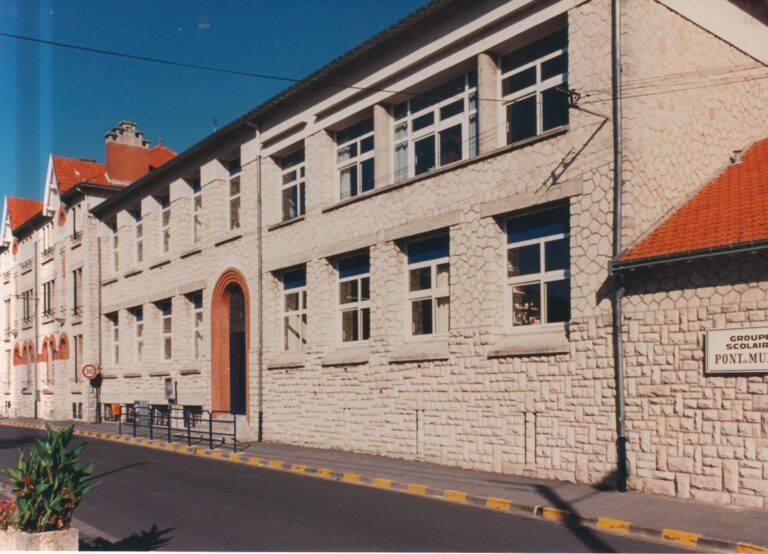 Ecole Pont de Muire